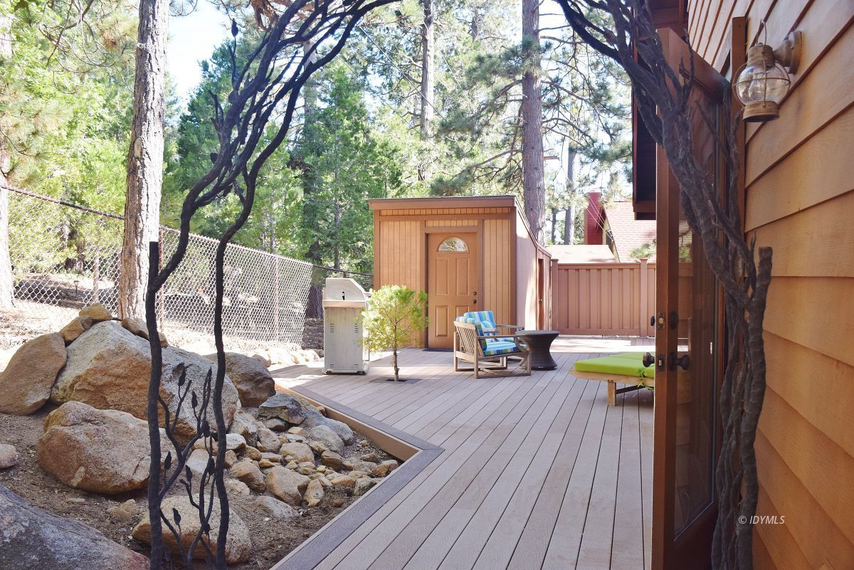 25470 Rimrock Road Idyllwild, CA 92549 - Photo 7 of 37 REAR DECK W/B.B.Q