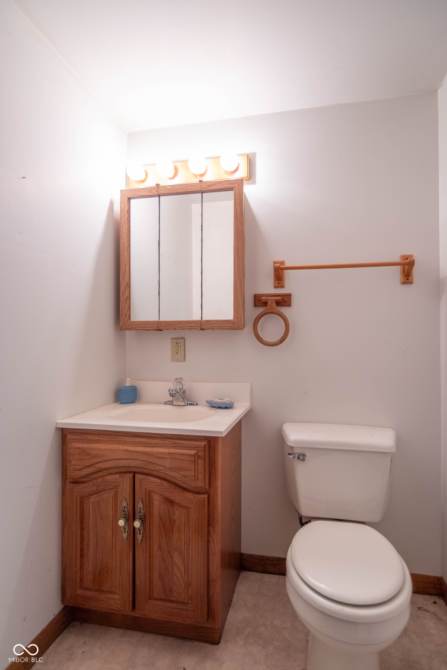 402 West Stop 11 Road Indianapolis, IN 46217 - Photo 35 of 35 Gallery Image 35