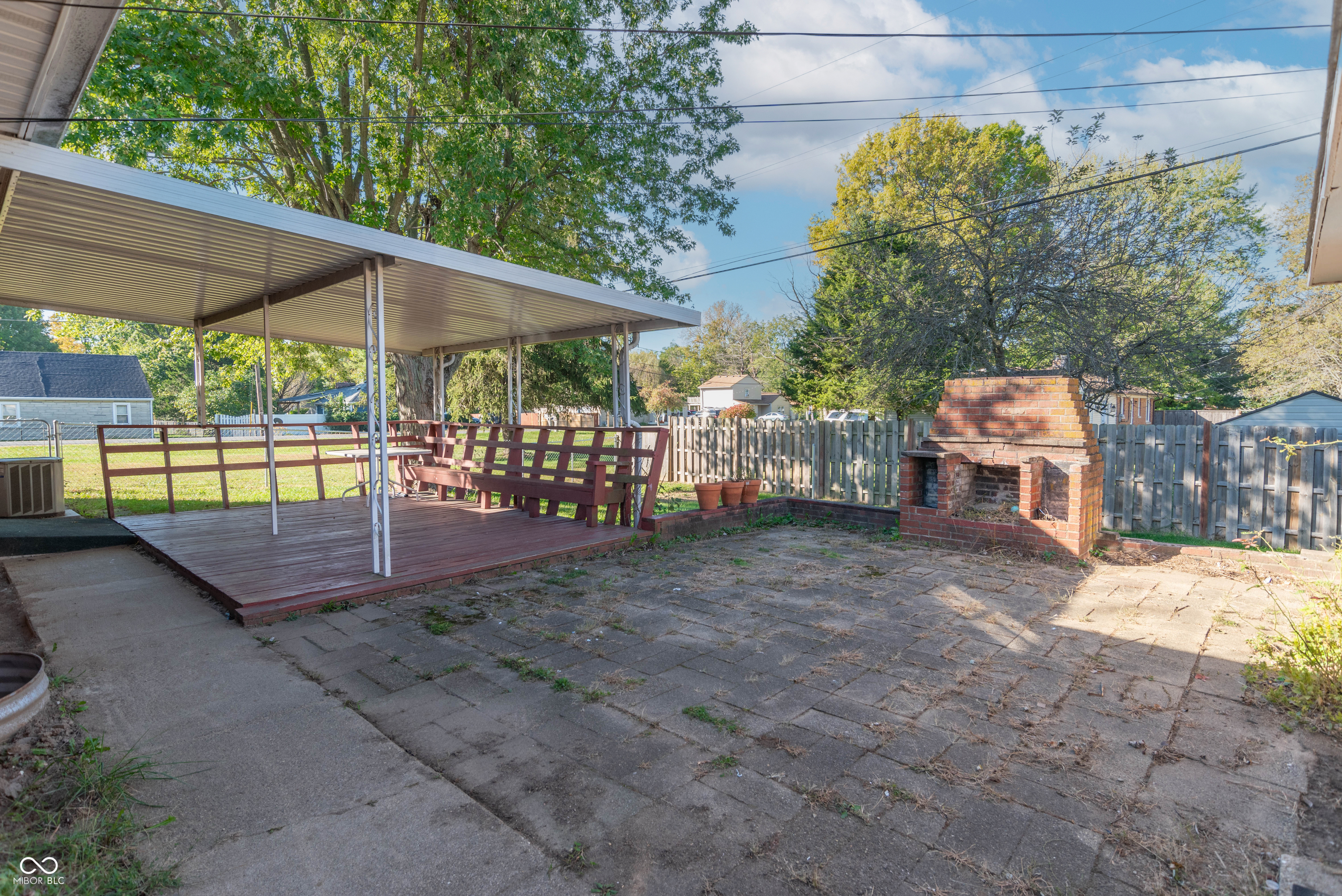 402 West Stop 11 Road Indianapolis, IN 46217 - Photo 10 of 35 Gallery Image 10