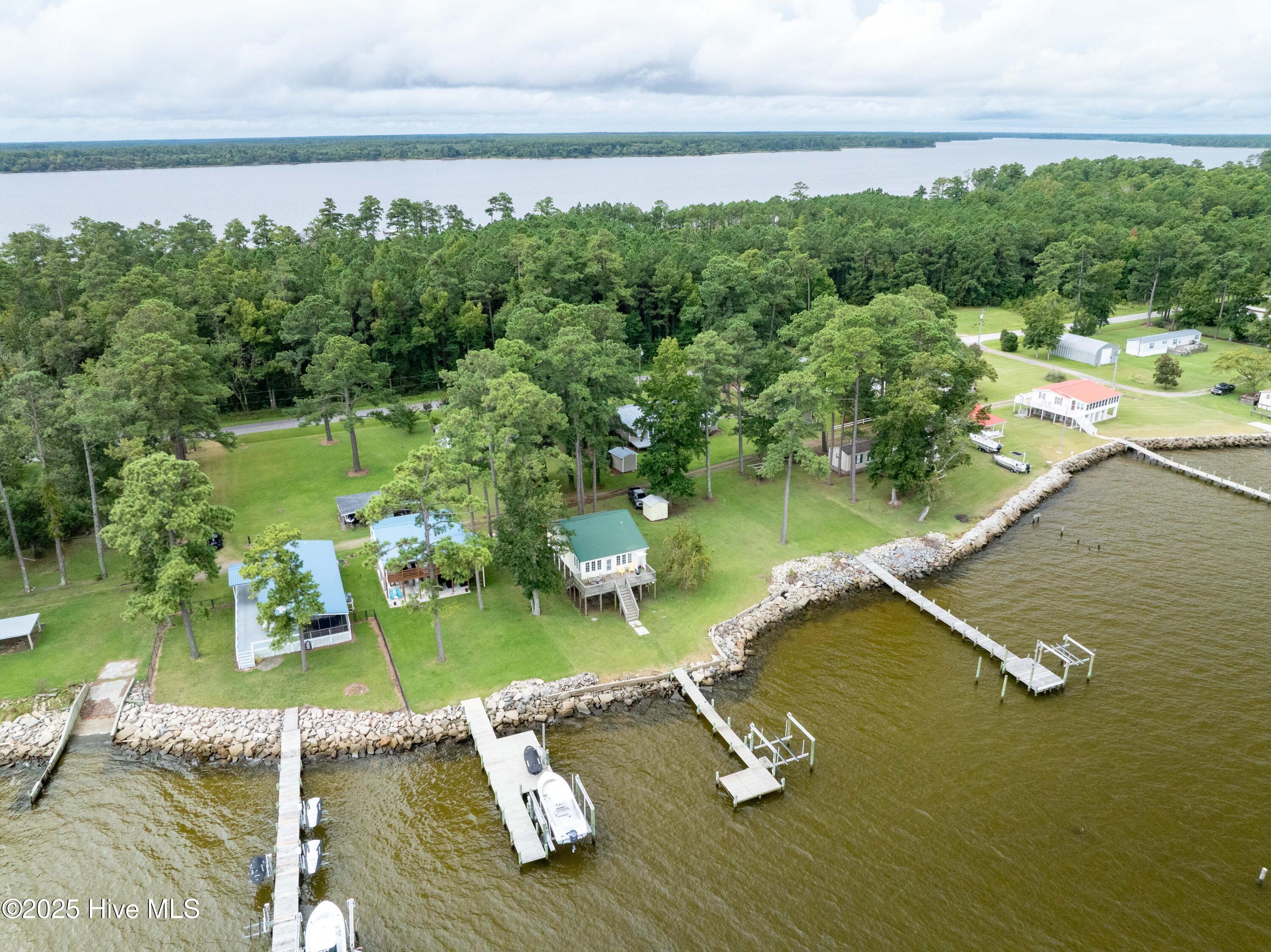 201 Hickory Point Road Aurora, NC 27806 - Photo 2 of 39 DJI_0158