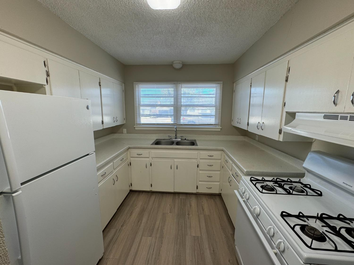4301 29th Street Lubbock, TX 79410 - Photo 3 of 11 Photo 3