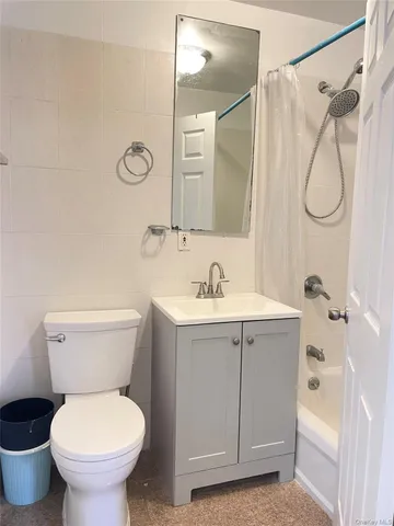 $589,000 | 144-48 Roosevelt Avenue, Unit 3B | Murray Hill - Flushing