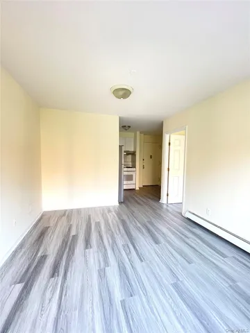 $589,000 | 144-48 Roosevelt Avenue, Unit 3B | Murray Hill - Flushing