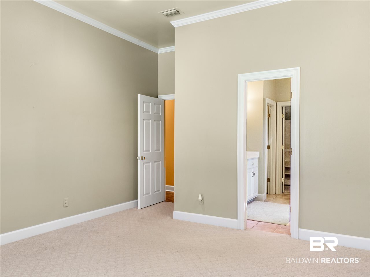 9886 Merritt Court Fairhope, AL 36532 - Photo 30 of 39 Master Bedroom