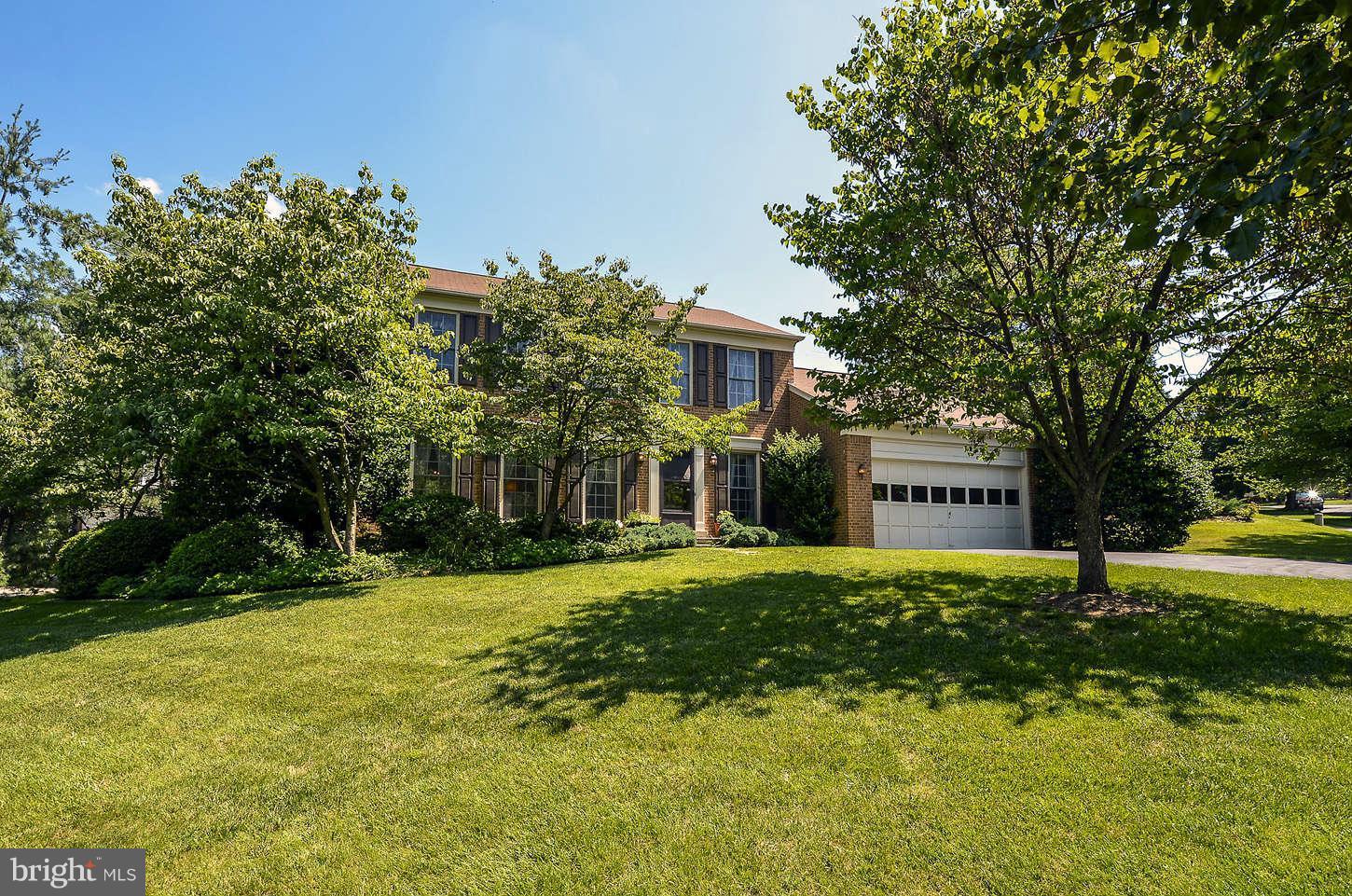 13814 Wagon Way Silver Spring, MD 20906 - Photo 1 of 20 Exterior (Front)