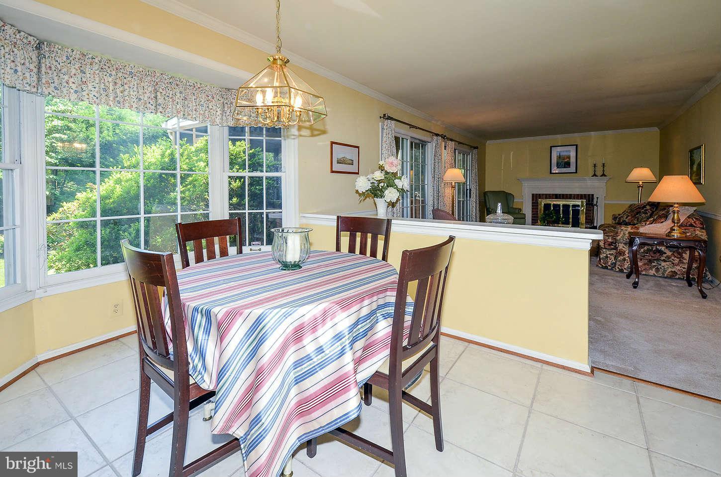 13814 Wagon Way Silver Spring, MD 20906 - Photo 9 of 20 Kitchen