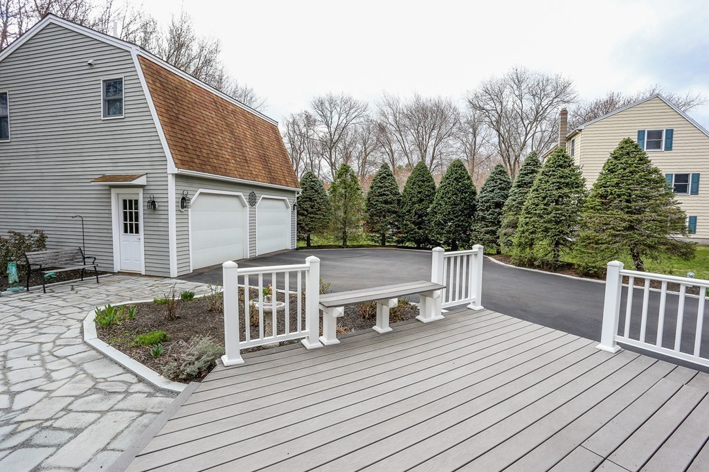 6 Gerrish Road Salisbury, MA 01952 - Photo 4 of 30