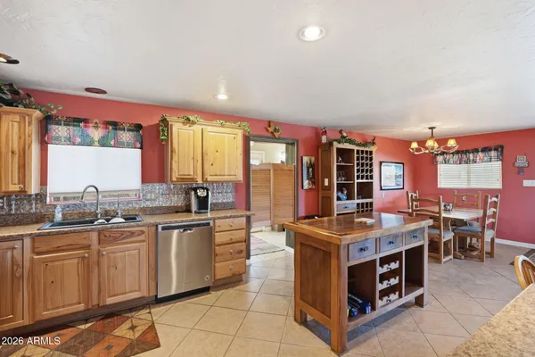 $895,000 | 2238 North Plaza Drive, Apache Junction, AZ 85120