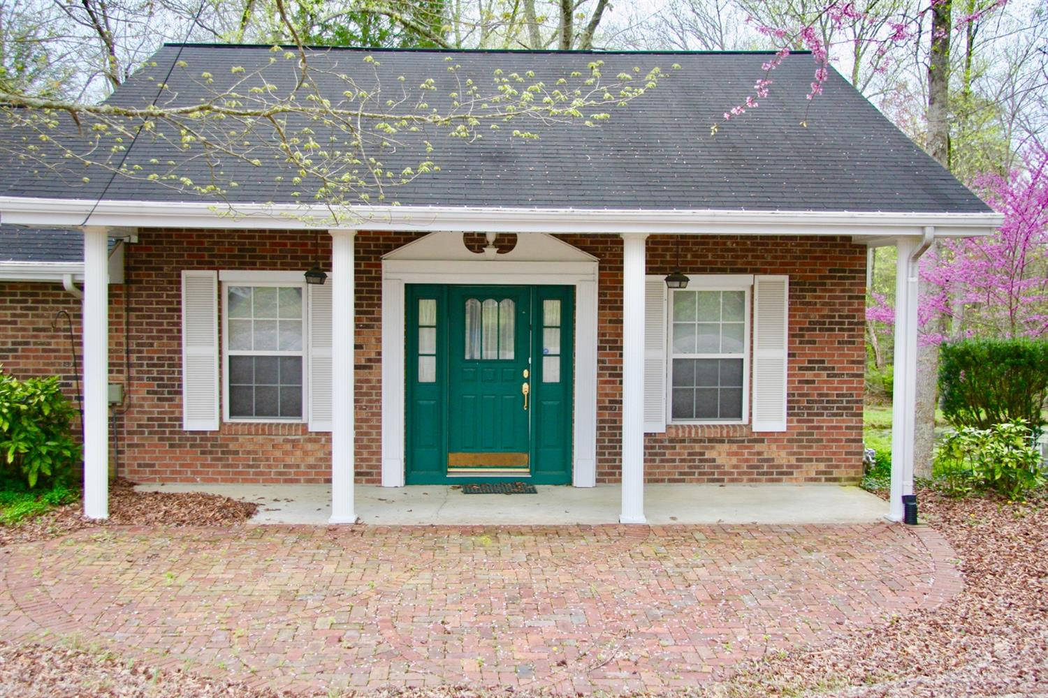 787 Court Road London, KY 40744 - Photo 5 of 36 Listing Photo