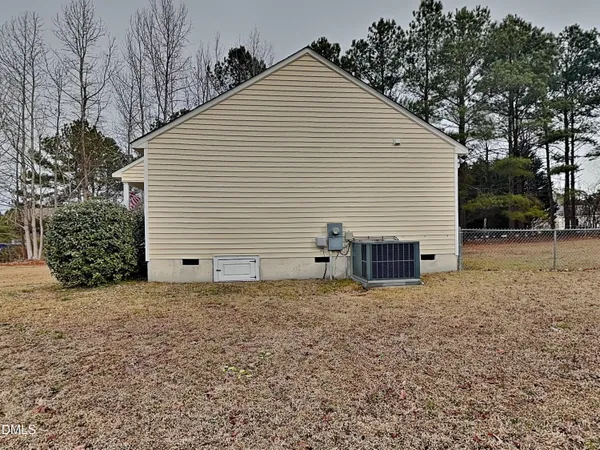 $1,679 | 105 Pinto Lane, Zebulon, NC 27597