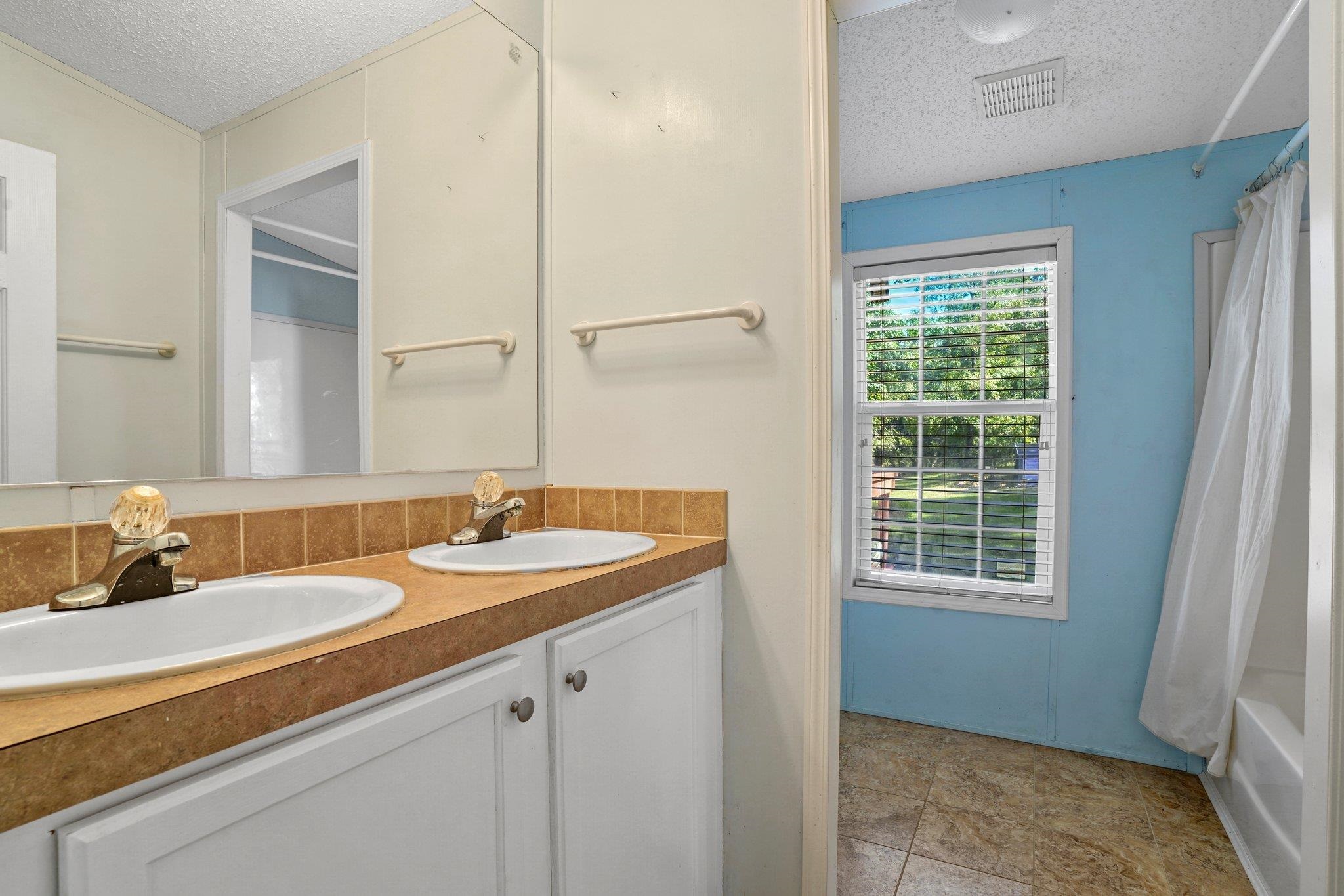 150 Rimfire Lane Havana, FL 32333 - Photo 2 of 42 Gallery Image 2