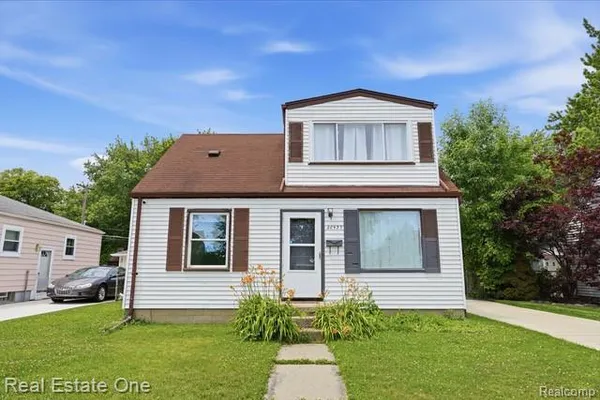 $139,000 | 26435 Chippendale Street, Roseville, MI 48066