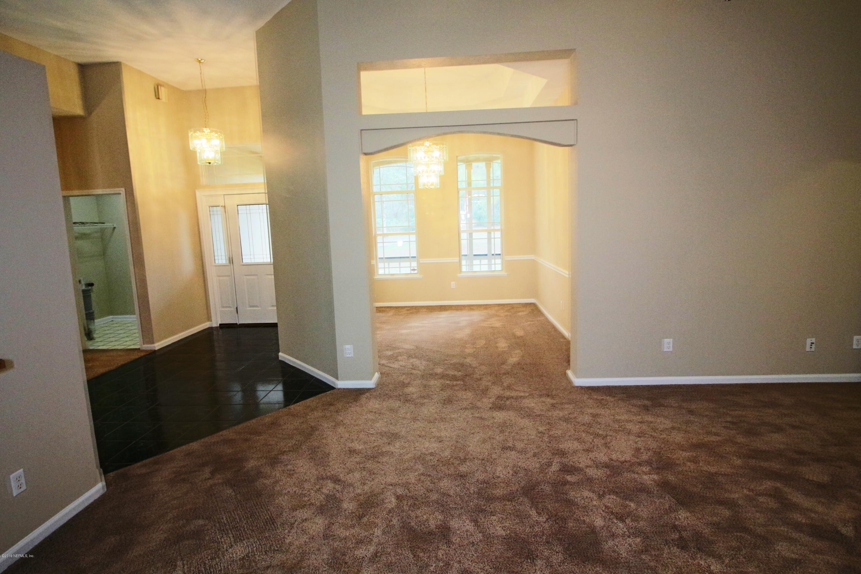 6055 Trawick Road Keystone Heights, FL 32656 - Photo 7 of 60 6) Living to Dining