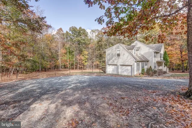 $477,000 | 406 St Ivy Avenue, Troy, VA 22974