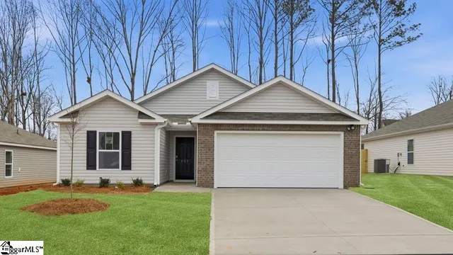 $241,900 | 211 Pristine Drive, Greenwood, SC 29646