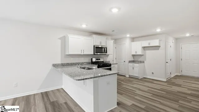 $241,900 | 211 Pristine Drive, Greenwood, SC 29646