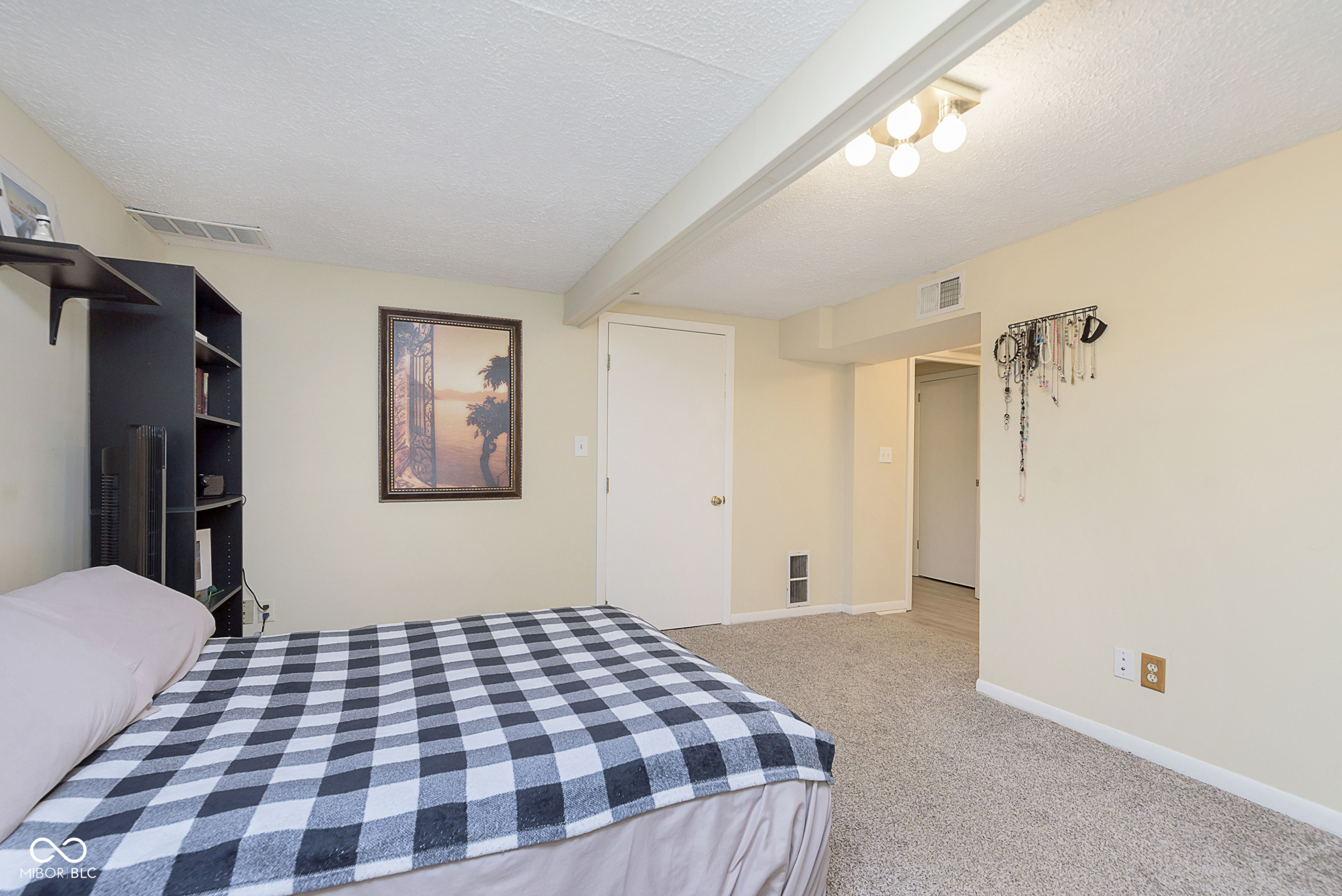 6480 North Rural Street Indianapolis, IN 46220 - Photo 13 of 28 Gallery Image 13