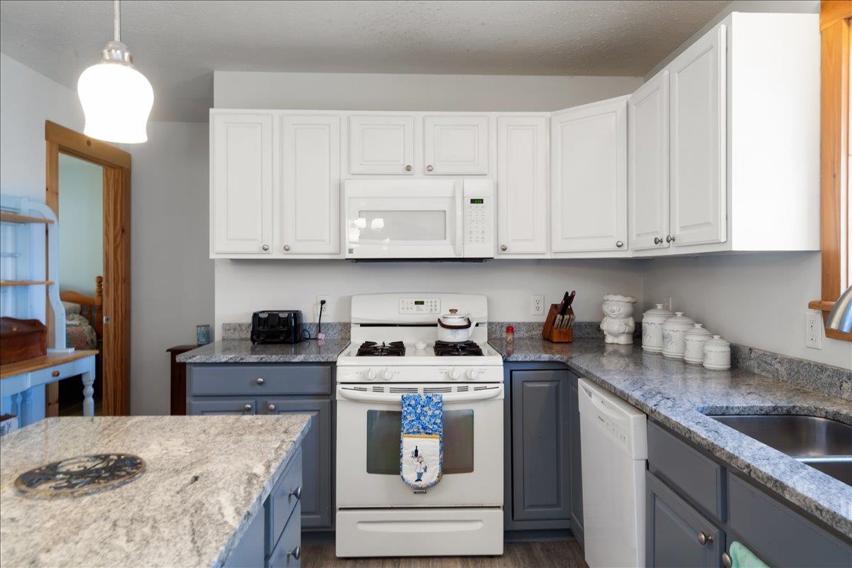 6 Dawns Way Swanton, VT 05488 - Photo 14 of 58