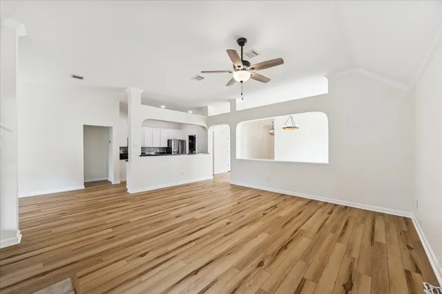 $355,000 | 14118 Hazel Ridge Court, Houston, TX 77062