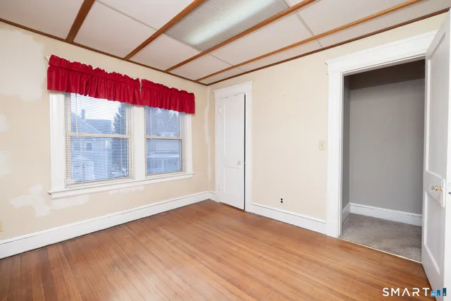 $300,000 | 173 Farmington Avenue, Waterbury, CT 06710