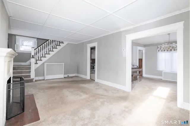 $300,000 | 173 Farmington Avenue, Waterbury, CT 06710