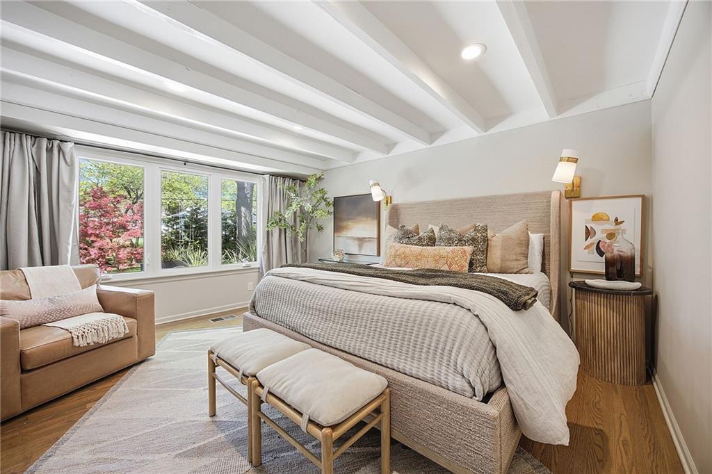 9526 Manor Road Leawood, KS 66206 - Photo 18 of 51