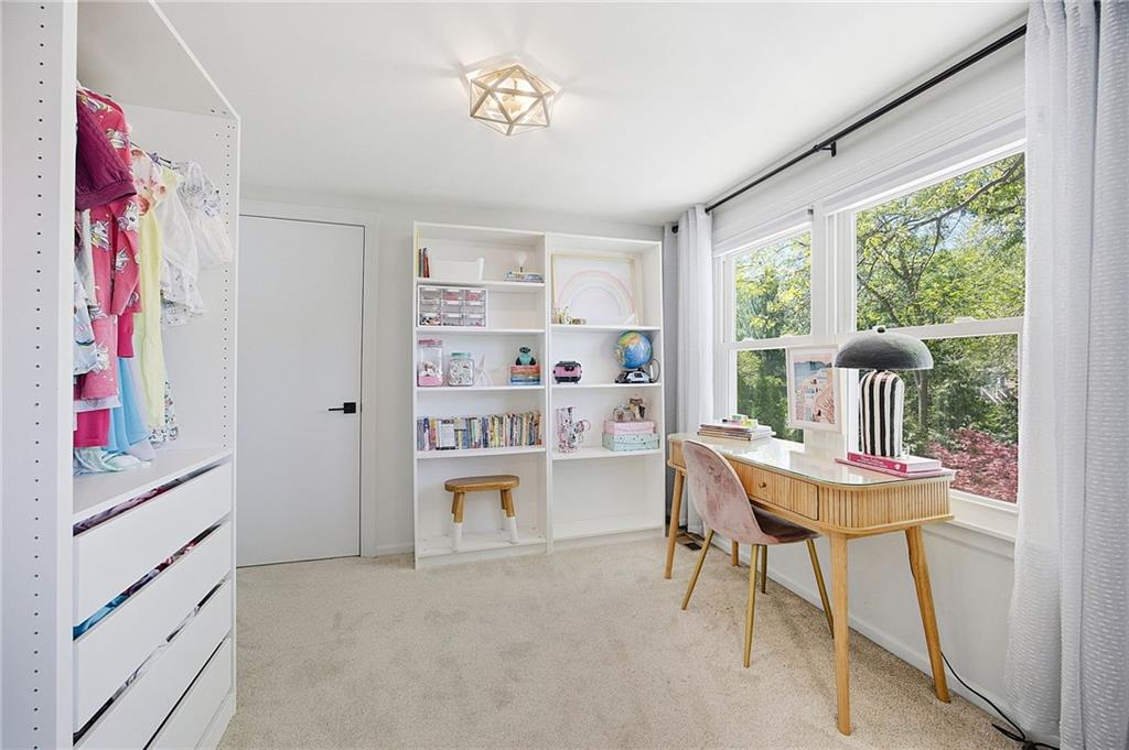 9526 Manor Road Leawood, KS 66206 - Photo 33 of 51