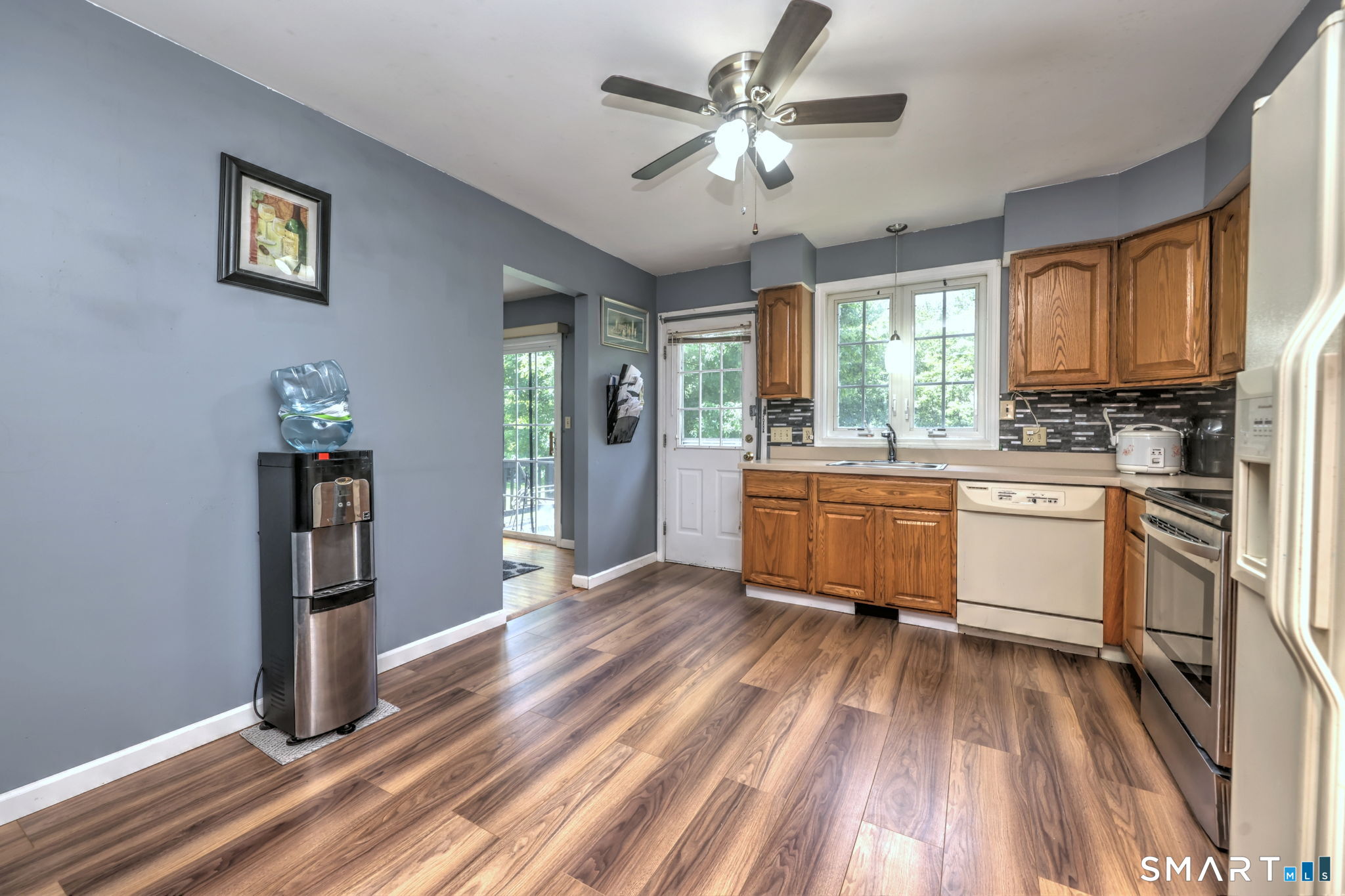 24 Warner Road North Haven, CT 06473 - Photo 16 of 39