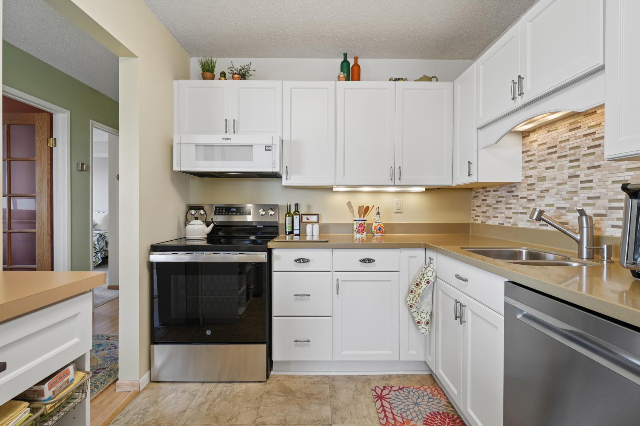 78 10th Street East, Unit 2702 St. Paul, MN 55101 - Photo 12 of 45
