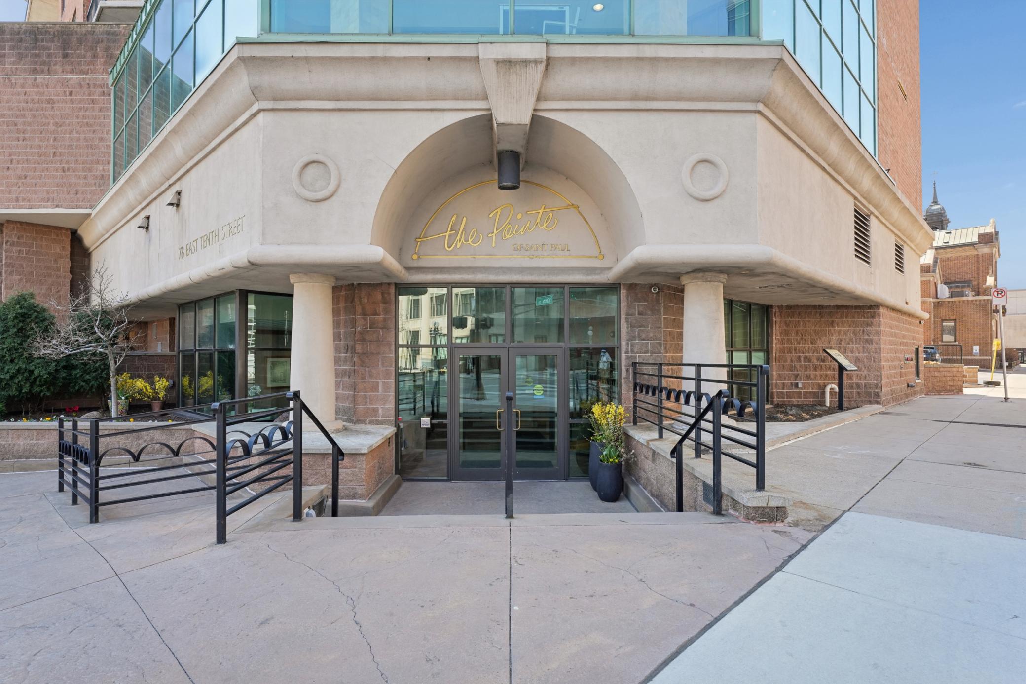 78 10th Street East, Unit 2702 St. Paul, MN 55101 - Photo 34 of 45
