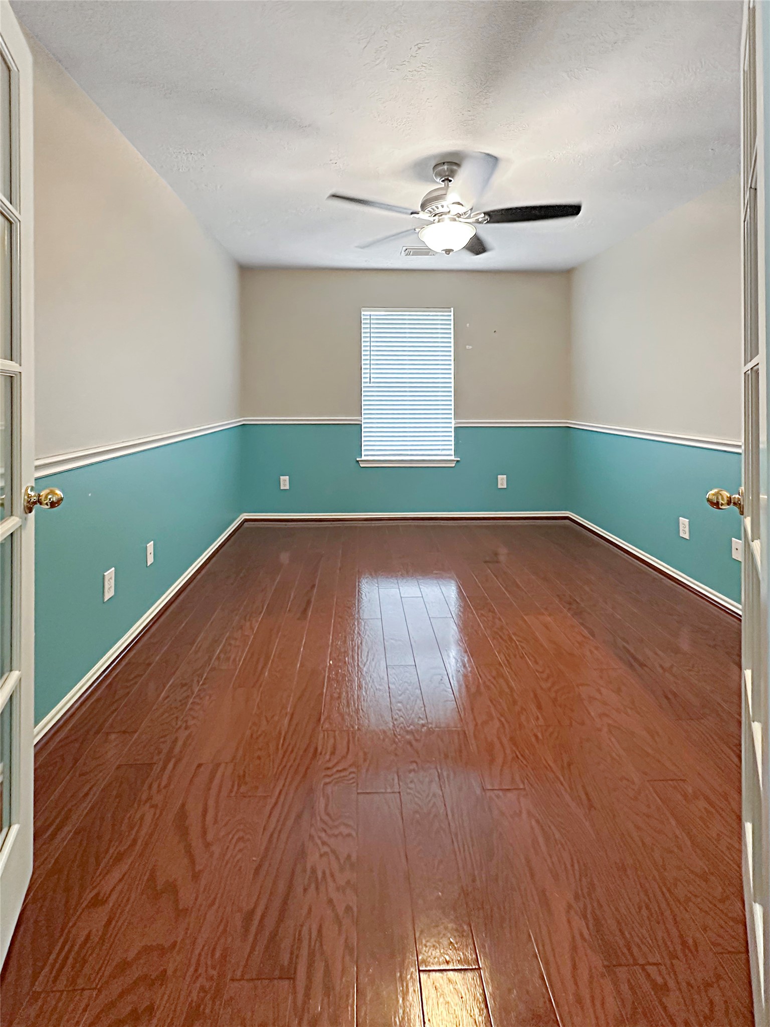 6506 Rustling Timbers Lane Spring, TX 77379 - Photo 17 of 40 View from the entrance in primary bedroom.