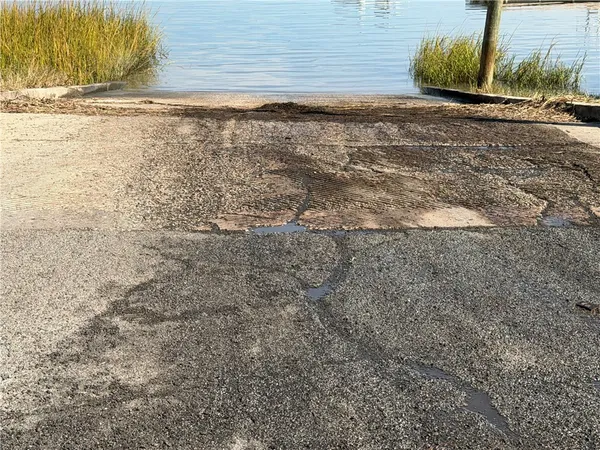 $1,650 | 1168 Lang Lane, Townsend, GA 31331