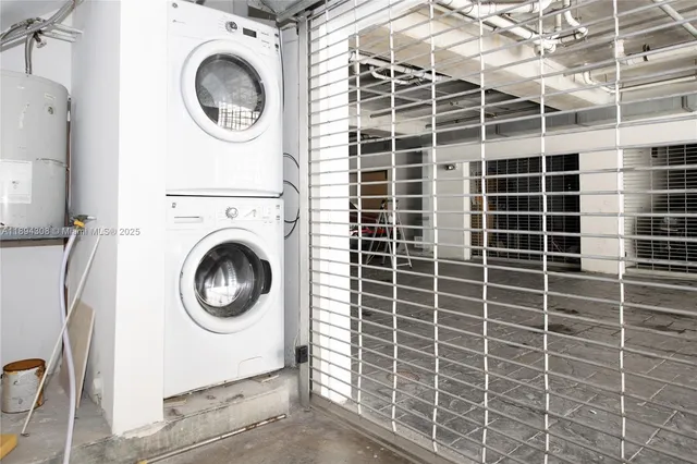 $4,350 | 212 Washington Avenue, Unit 9, Miami Beach, FL 33139