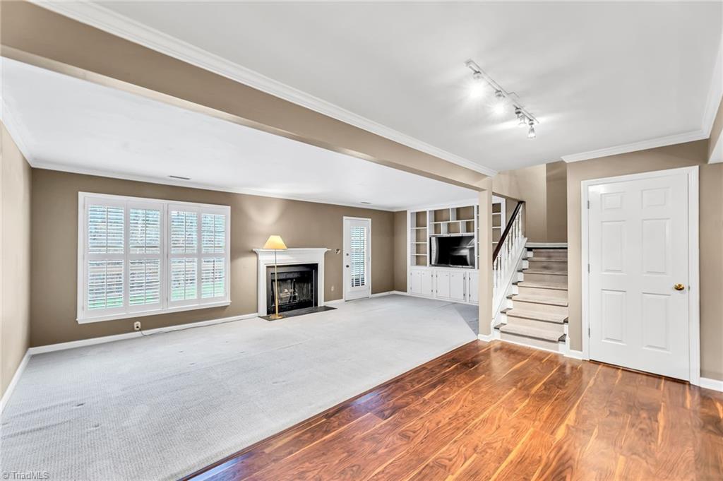 1616 Ternberry Road High Point, NC 27262 - Photo 9 of 28 Gallery Image 9
