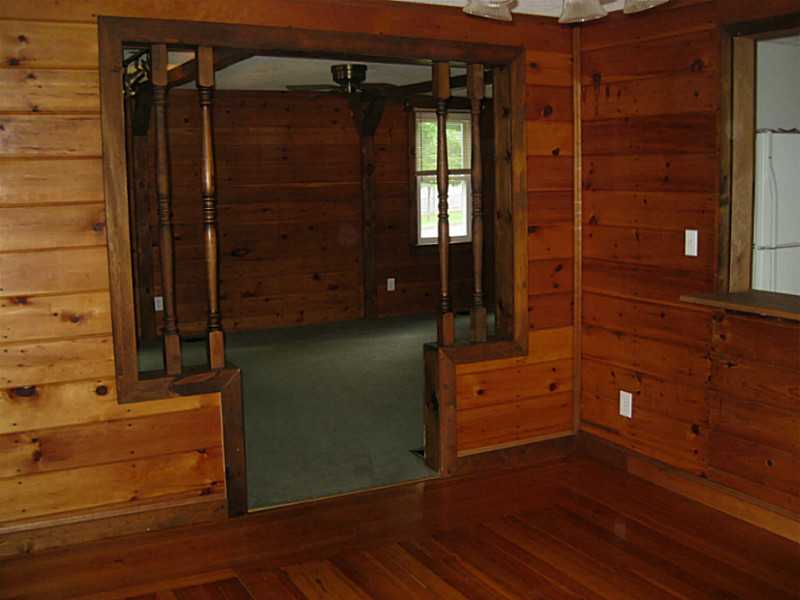 314 Knotty Oak Road Coventry, RI 02816 - Photo 8 of 20 Dining Room.