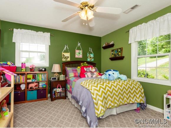 41 Melton Road Candler, NC 28715 - Photo 12 of 20 Gallery Image 12