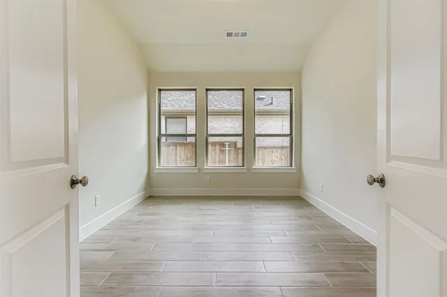 $439,990 | 130 Pecan Lane, Rhome, TX 76078