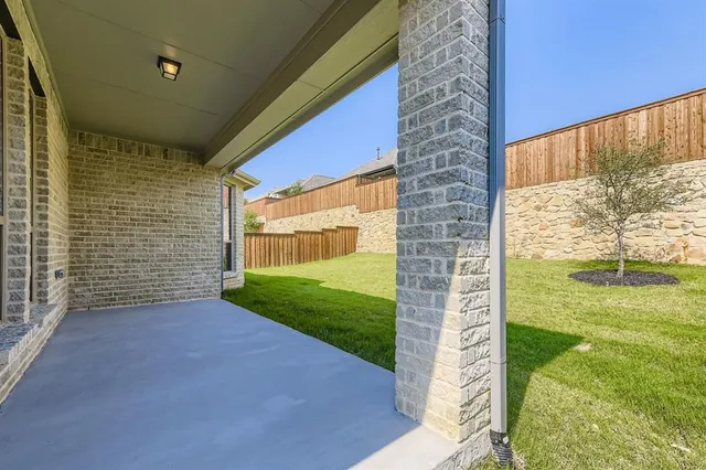 $439,990 | 130 Pecan Lane, Rhome, TX 76078