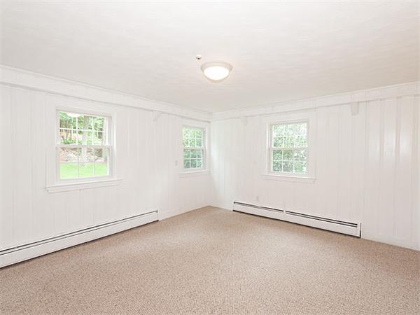 22 Robin Road Lynnfield, MA 01940 - Photo 19 of 27 Gallery Image 19