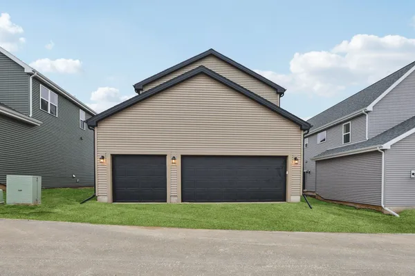 $624,900 | 6674 Redpoll, Middleton, WI 53562