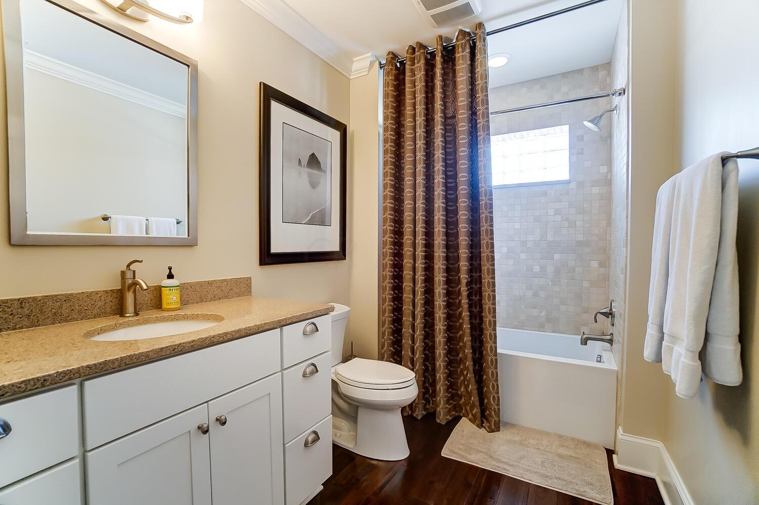 1808 Upper Chelsea Road Columbus, OH 43212 - Photo 27 of 56 6521E1C8-8767-4915-A6C6-CD6856BDE3CF