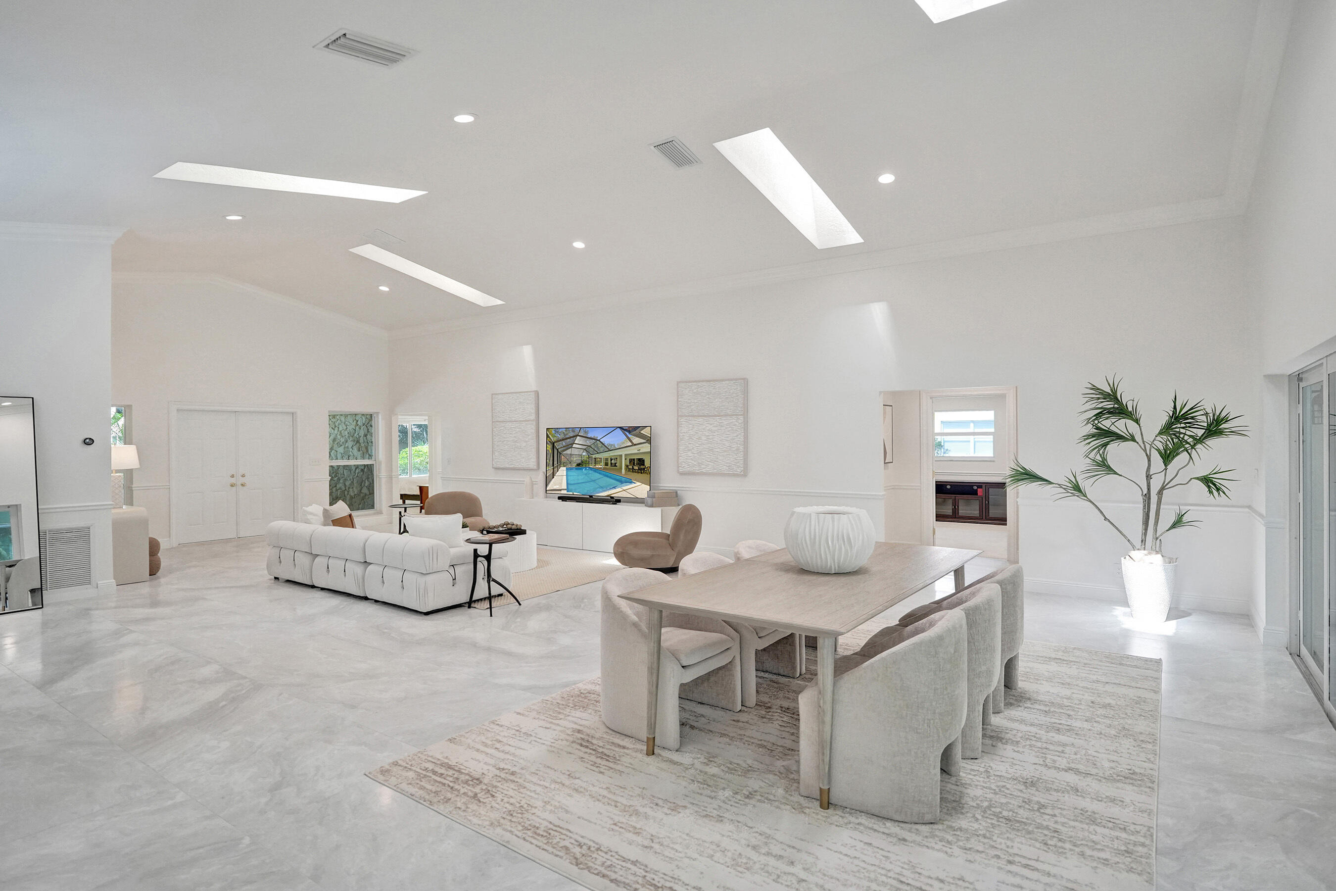 2401 Northwest 39th Street Boca Raton, FL 33431 - Photo 16 of 60 DSC08111