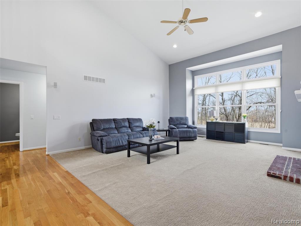 1160 Indianpipe Road Lake Orion, MI 48360 - Photo 16 of 55 Gallery Image 16
