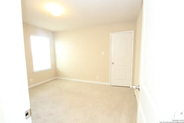 $1,800 | 15243 Field Sparrow, San Antonio, TX 78253