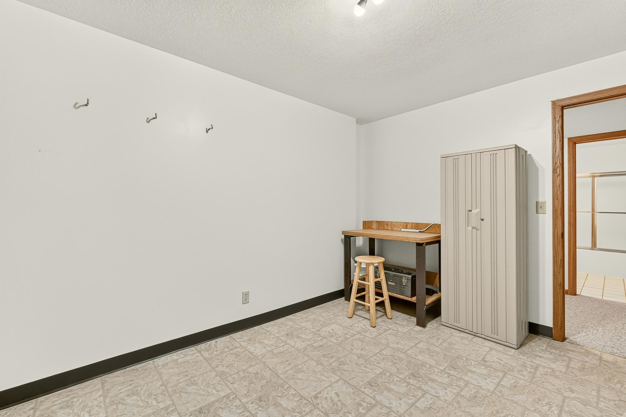 1813 13th Avenue Northeast Rochester, MN 55906 - Photo 36 of 47