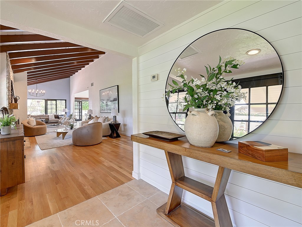 46 Empty Saddle Road Rolling Hills Estates, CA 90274 - Photo 2 of 75