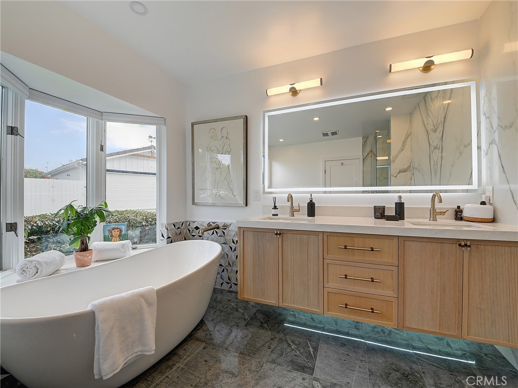 46 Empty Saddle Road Rolling Hills Estates, CA 90274 - Photo 23 of 75