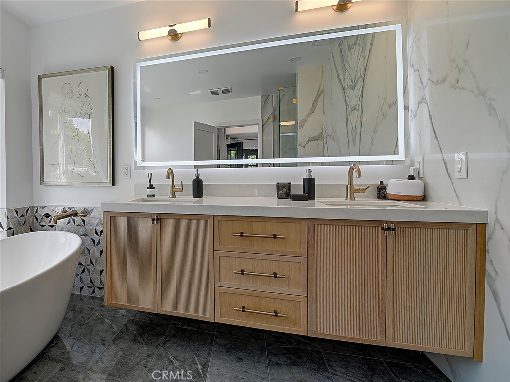 46 Empty Saddle Road Rolling Hills Estates, CA 90274 - Photo 26 of 75