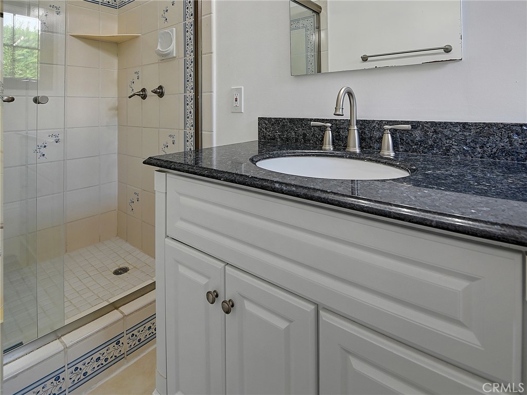 46 Empty Saddle Road Rolling Hills Estates, CA 90274 - Photo 37 of 75