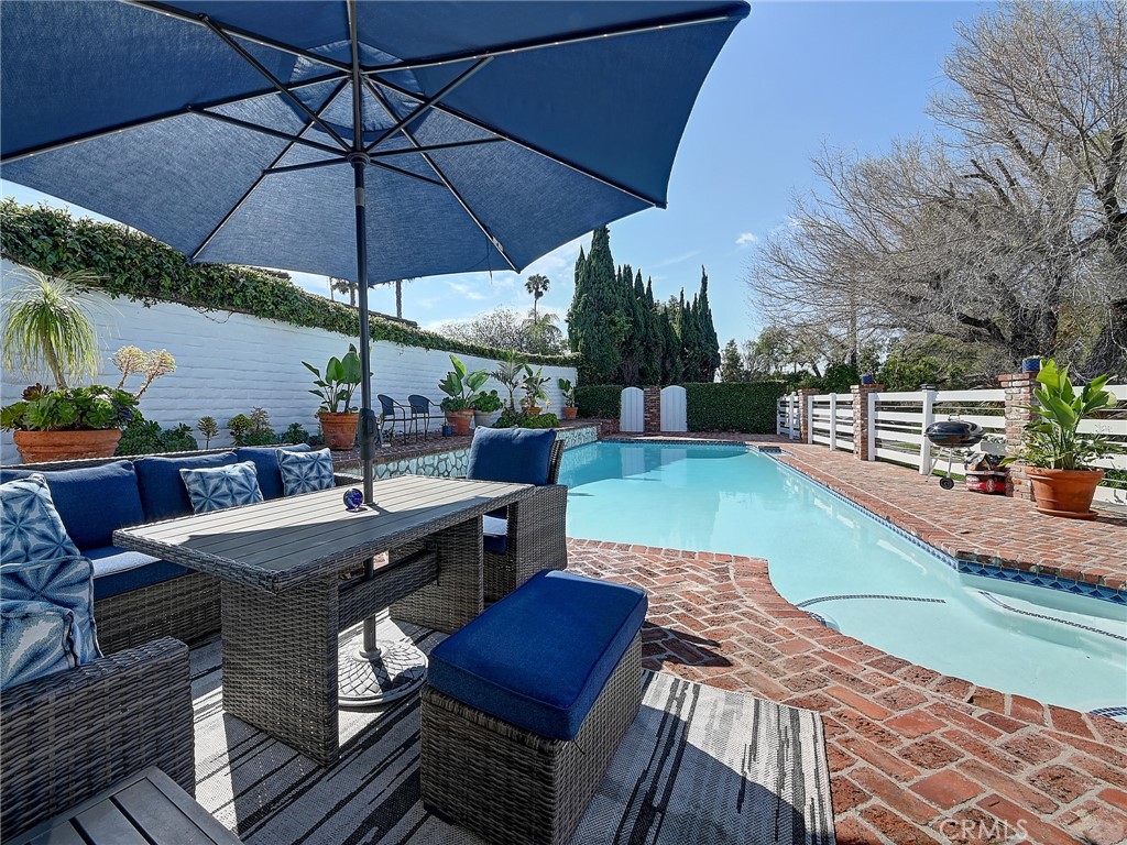 46 Empty Saddle Road Rolling Hills Estates, CA 90274 - Photo 55 of 75 Pool House